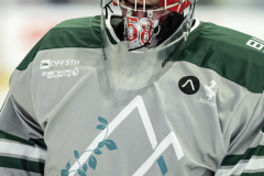 Big-Green-VS-Huskies_103