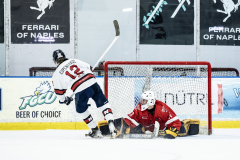 Crimson-VS-Big-Red_33